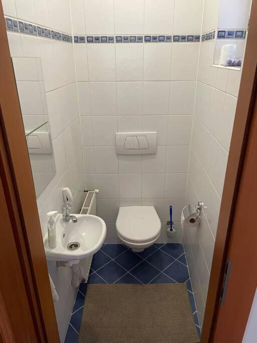 Apartman Obchodna บราติสลาวา ภายนอก รูปภาพ